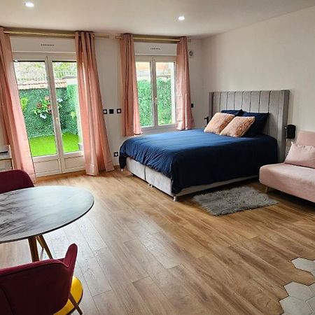 Escapade Parisienne - Paris Orly Apartment Ngoại thất bức ảnh